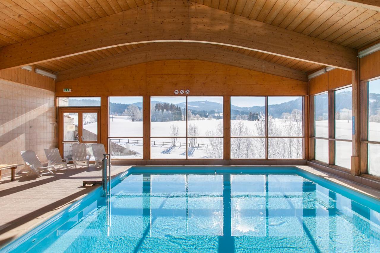 Residence Les Clarines Ле Рус Екстериор снимка